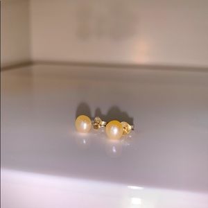 🌼Perfect Pearl Peachy Earrings